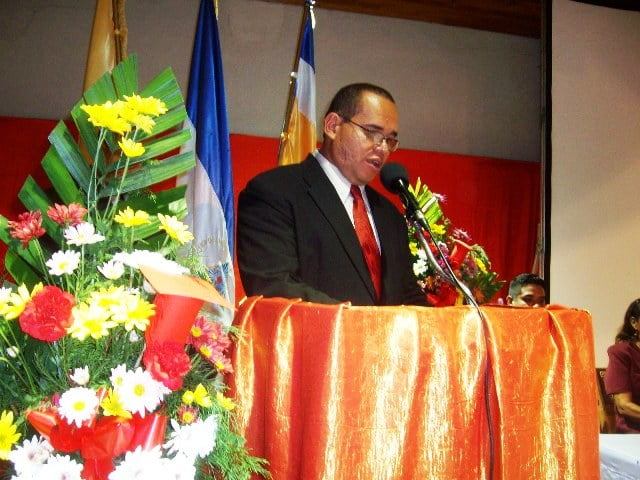 Lic. Jorge Luis Correa Sandino (director)